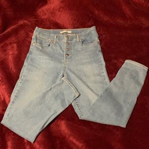 Women’s Levi’s
